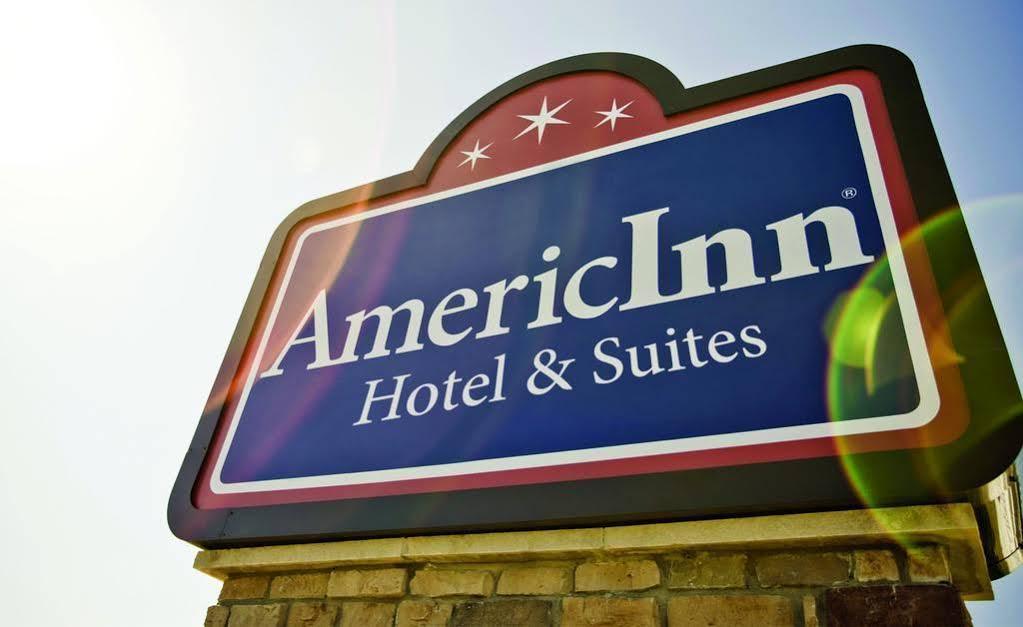 Americinn By Wyndham Roseau מראה חיצוני תמונה