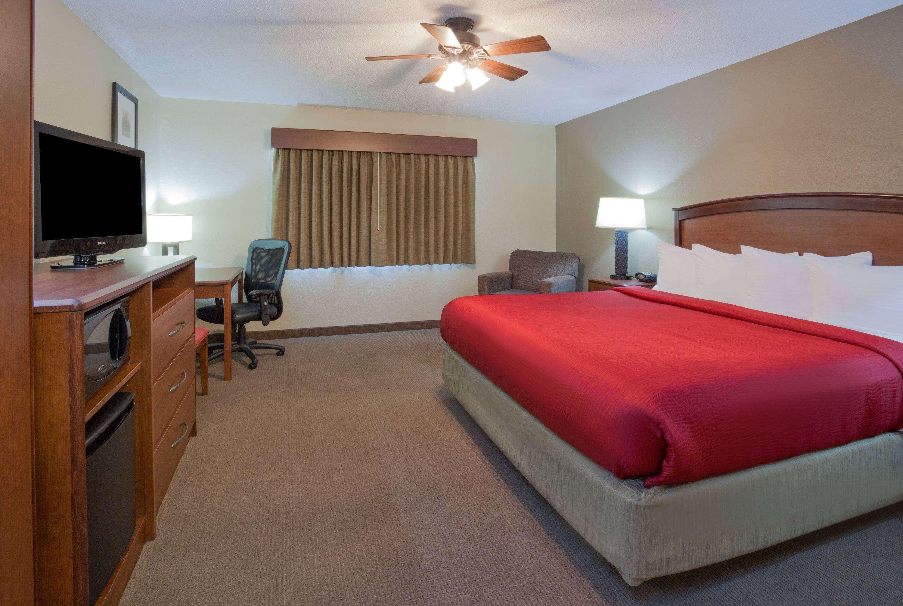 Americinn By Wyndham Roseau מראה חיצוני תמונה