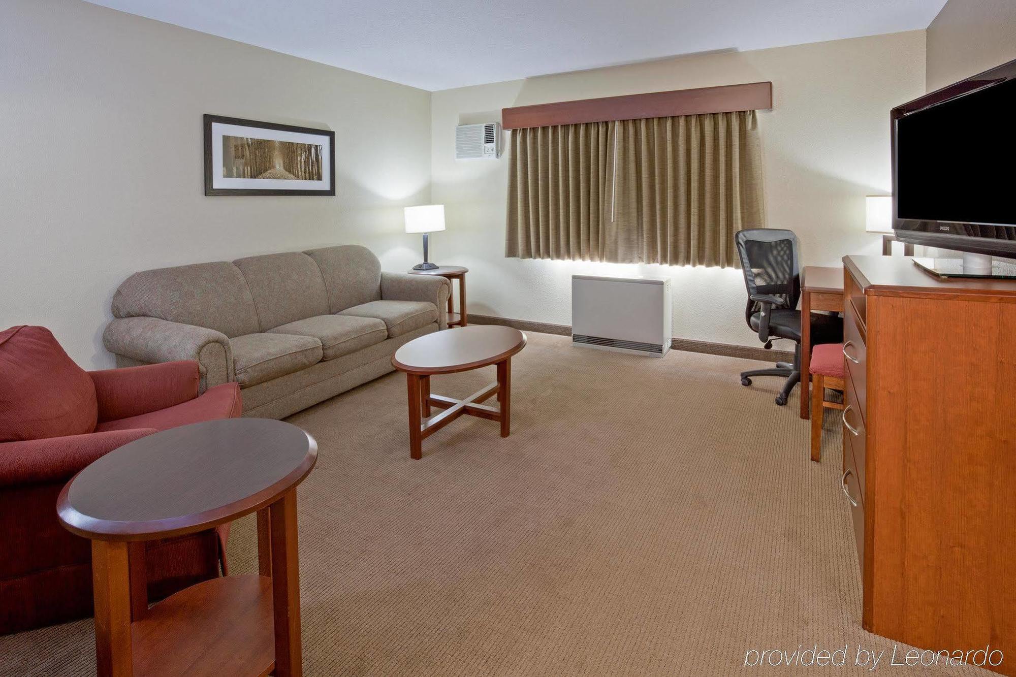 Americinn By Wyndham Roseau מראה חיצוני תמונה